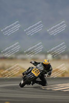 media/Nov-15-2025-Race Pace (Sat) [[8de605a2d8]]/Non Verified Riders (1st 20 Minutes)/Turn 4 (1010am)/